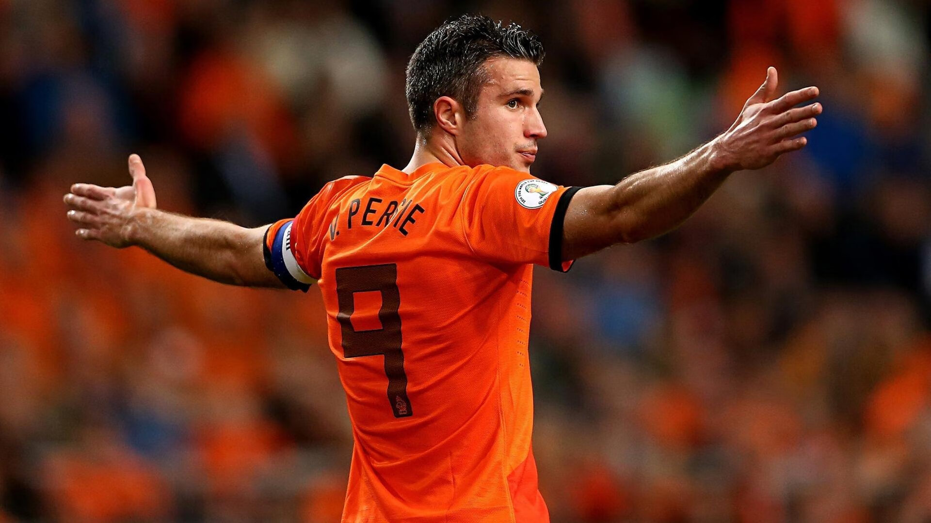 马拉松热潮延续城市魅力不断释放，马拉松泛滥成灾